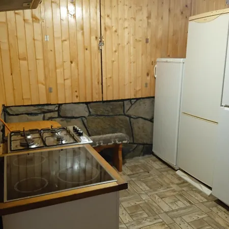 на долоні *