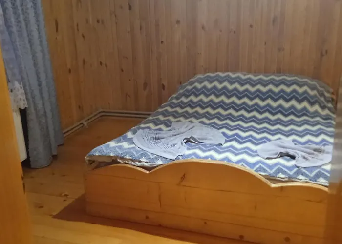 на долоні ميكوليتشن