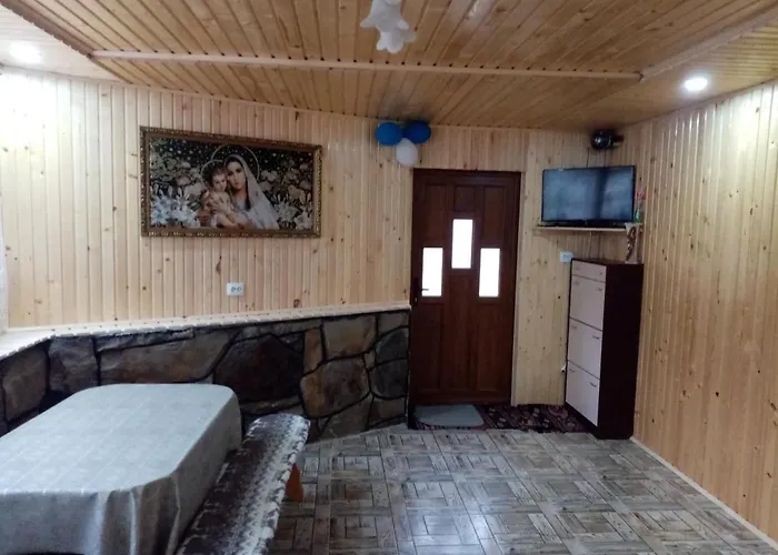 на долоні منزل ريفي