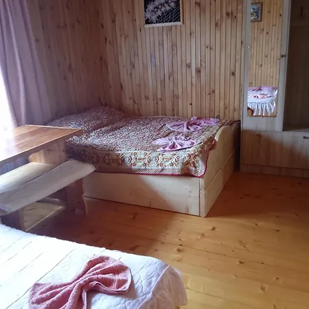на долоні *